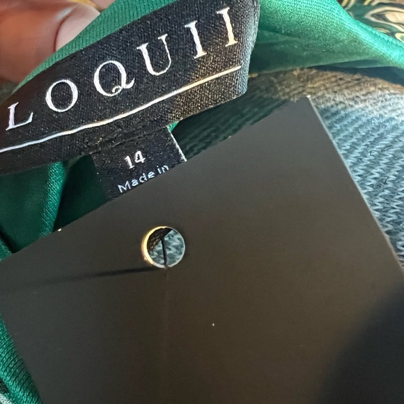 Eloquii Green Asymmetrical V-Neck Bodycon Dress with Ruching - Picture 3 of 3